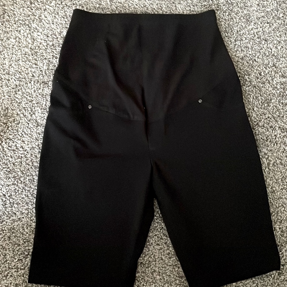 Maternity pants size 8